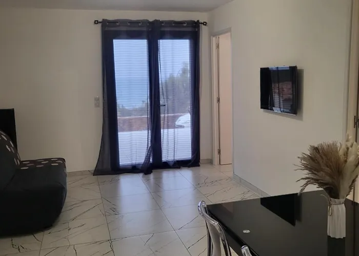 T2 Rez De Villa, Vue Mer, Proximité Et Village