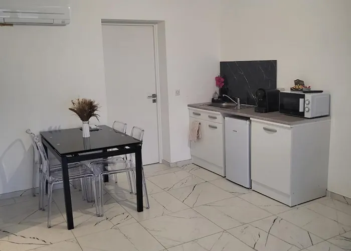 T2 Rez De Villa, Vue Mer, Proximite Et Village Sari-Solenzara